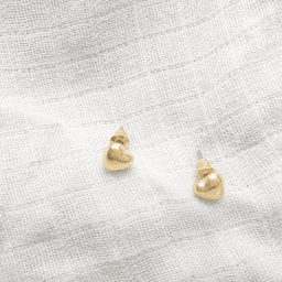 Heart Stud Earrings thumbnail 1